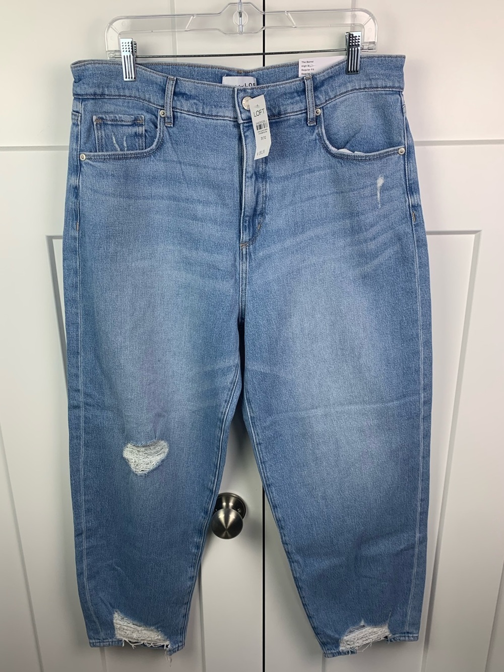 NWT Loft Size 31 High Rise Barrel Jeans Light Wash Distressed